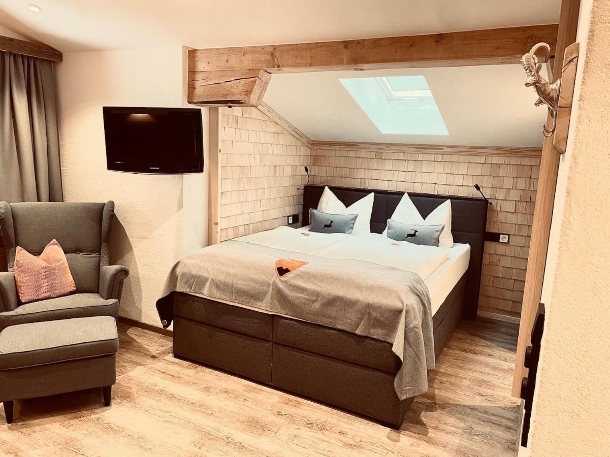 Pension Kreuzeck - Dein Gluecksplatz Am Lech Вайссенбах-на-Лехе Экстерьер фото